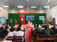 Tổ chức tập huấn chuyên đề “Kiểm soát mất cân bằng giới tính khi sinh” dành cho học sinh khối THPT